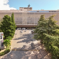 Отель Ялта-Интурист - центральный вход